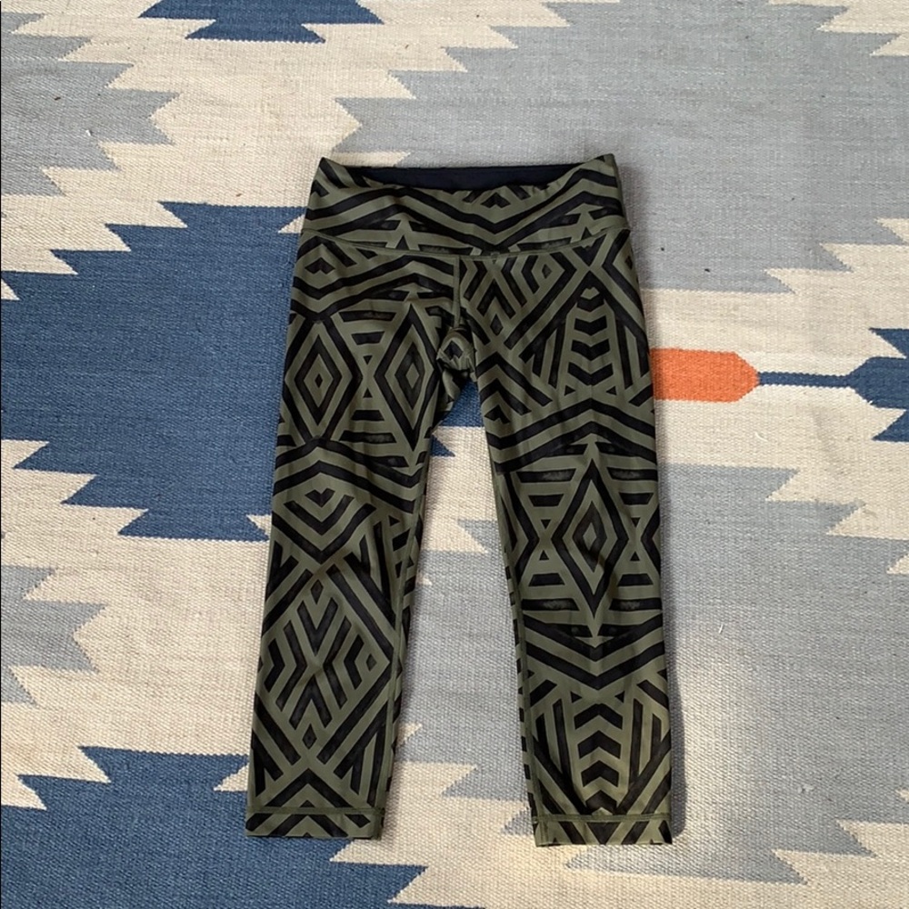 Lululemon Leggings size 6